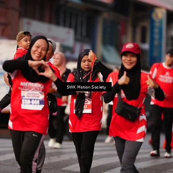 Runner Photo 8070696