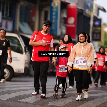 Runner Photo 8070719