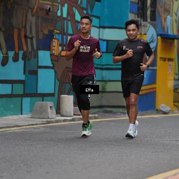 Runner Photo 8070743