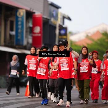 Runner Photo 8070746