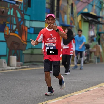 Runner Photo 8070760