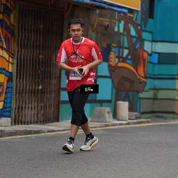Runner Photo 8070766