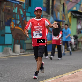 Runner Photo 8070768