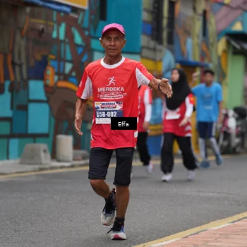 Runner Photo 8070775