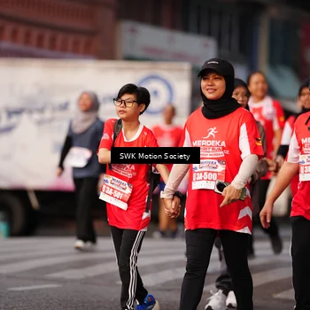 Runner Photo 8070834
