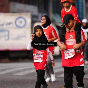 Runner Photo 8071246