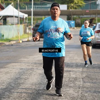 Runner Photo 8071275