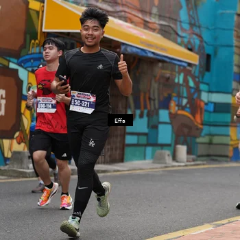 Runner Photo 8071304