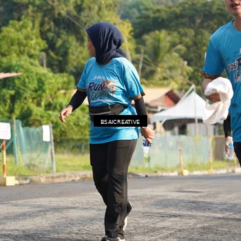Runner Photo 8071398