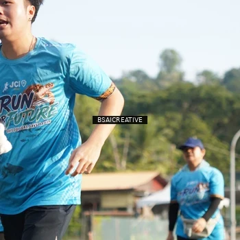 Runner Photo 8071404