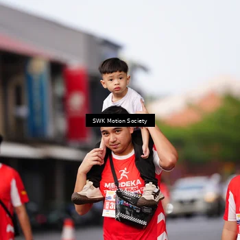 Runner Photo 8071736
