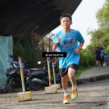 Runner Photo 8071884