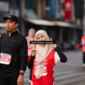 Runner Photo 8071900