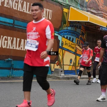 Runner Photo 8071941