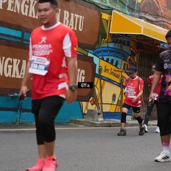 Runner Photo 8071949