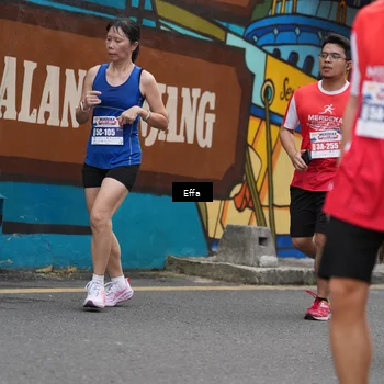 Runner Photo 8071959