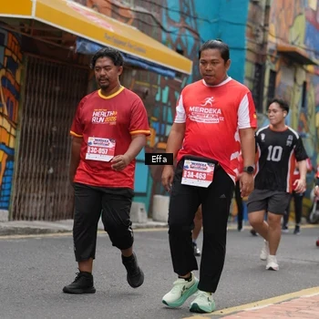 Runner Photo 8071993