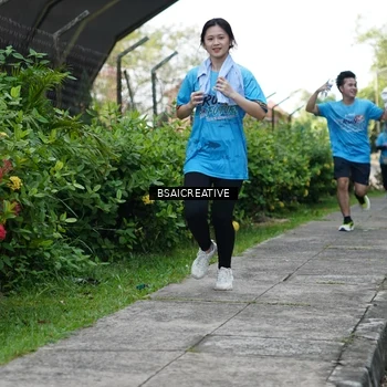 Runner Photo 8072373