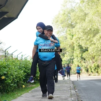 Runner Photo 8072748