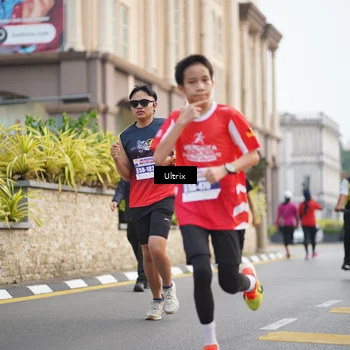 Runner Photo 8073012