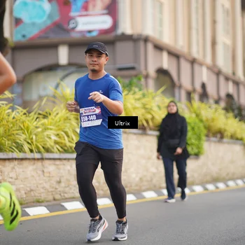 Runner Photo 8073064