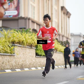 Runner Photo 8073097