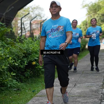 Runner Photo 8073383