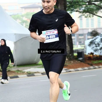 Runner Photo 8073611