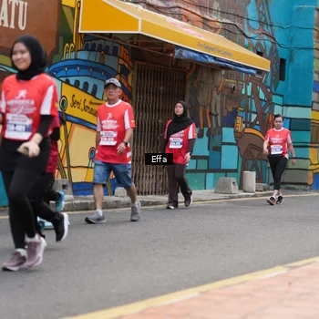 Runner Photo 8073900