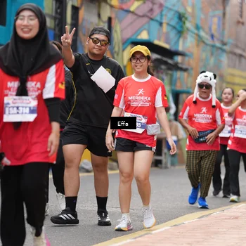 Runner Photo 8074052