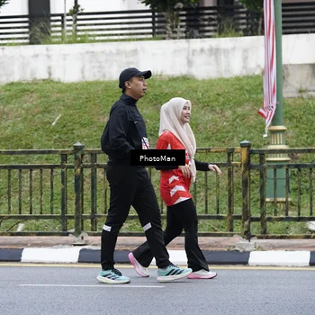 Runner Photo 8074055