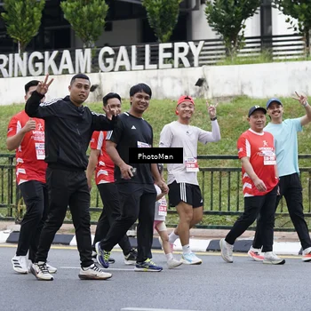 Runner Photo 8074061