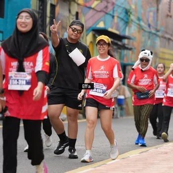 Runner Photo 8074065