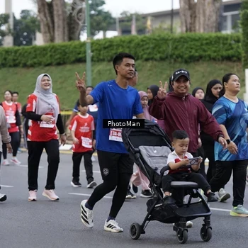 Runner Photo 8074088