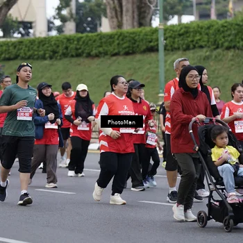 Runner Photo 8074102