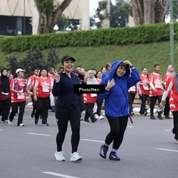 Runner Photo 8074112