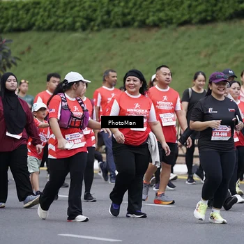 Runner Photo 8074113