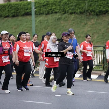 Runner Photo 8074115