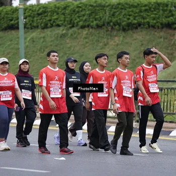 Runner Photo 8074137