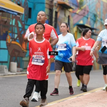 Runner Photo 8074140