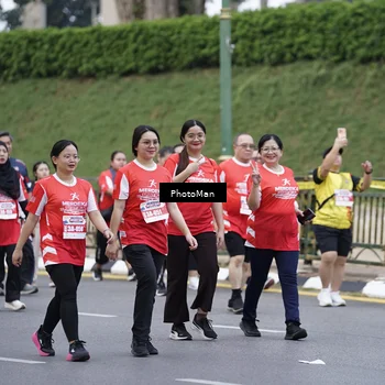 Runner Photo 8074159
