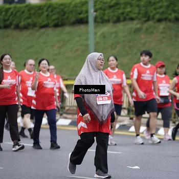 Runner Photo 8074170