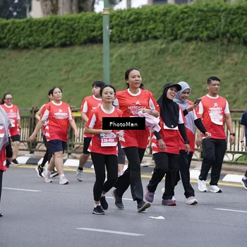 Runner Photo 8074171
