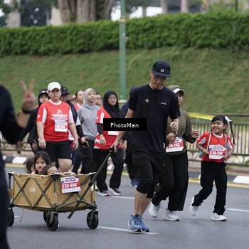 Runner Photo 8074183