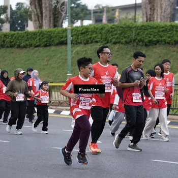 Runner Photo 8074189