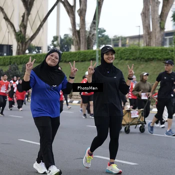 Runner Photo 8074190