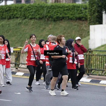 Runner Photo 8074191