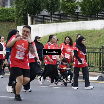 Runner Photo 8074199