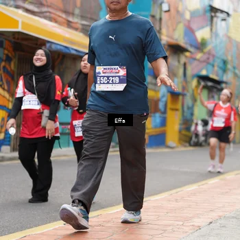 Runner Photo 8074217