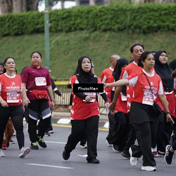 Runner Photo 8074230